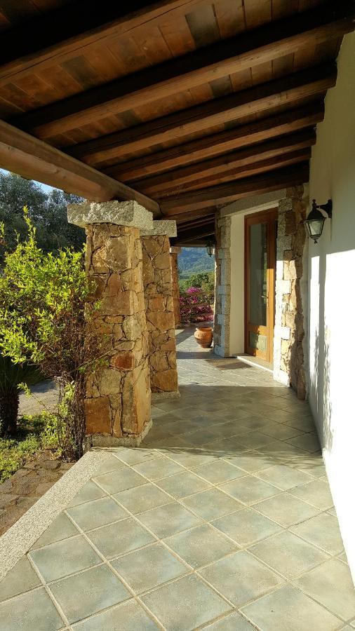 Agriturismo Desole Monti Luaran gambar