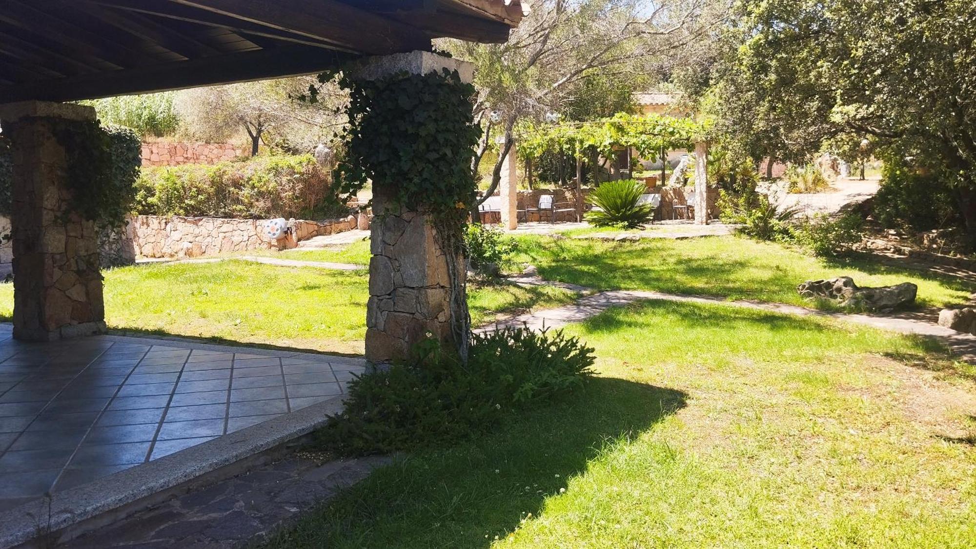 Agriturismo Desole Monti Luaran gambar